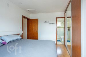 Image 9 - 870574