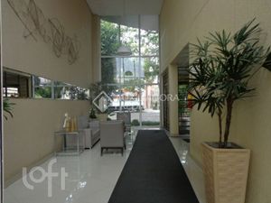 Image 3 - 870591