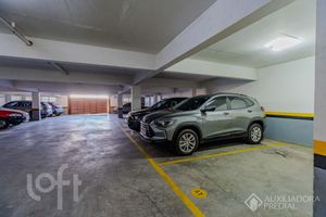 Image 37 - 870591