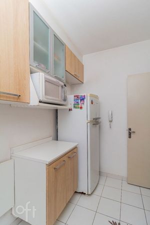 Image 22 - 870613