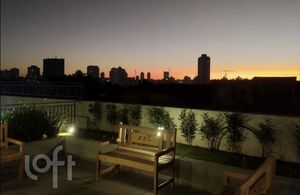 Image 22 - 870615