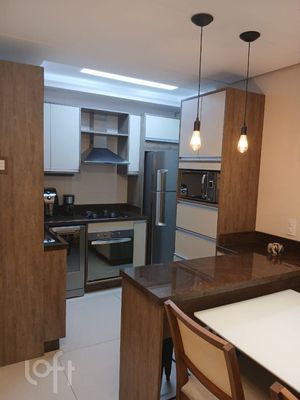 Image 6 - 870626