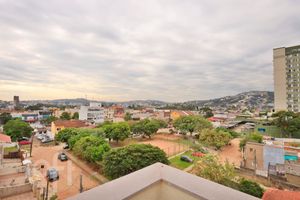 Image 40 - 870674