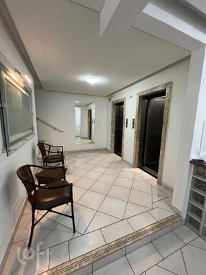 Image 19 - 870677