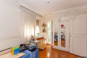 Image 34 - 870719