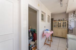 Image 87 - 870719