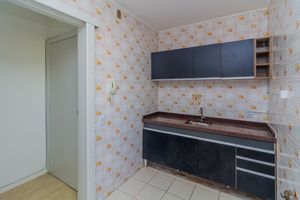Image 14 - 870727