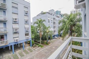 Image 3 - 870748