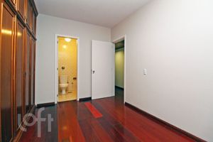 Image 3 - 870750