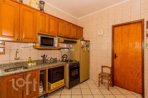 Image 8 - 870751