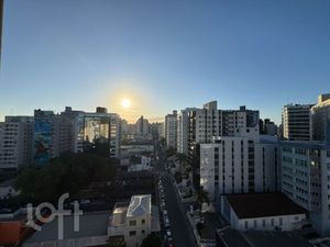 Image 21 - 870777