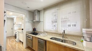 Image 15 - 870778