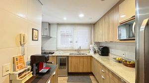 Image 16 - 870778