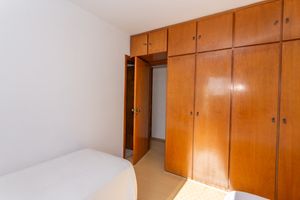 Image 36 - 870790