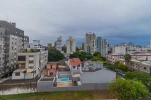 Image 6 - 870796