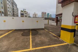 Image 15 - 870796