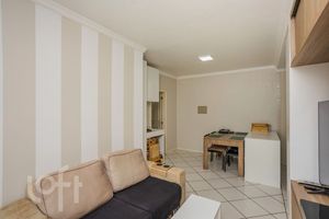 Image 67 - 870799