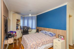 Image 18 - 870799