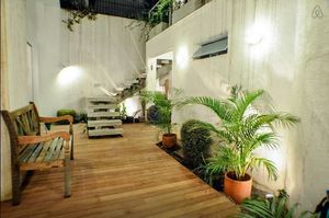 Image 4 - 870800