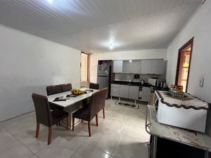 Image 11 - 870811