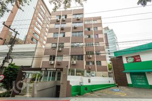 Image 17 - 870814