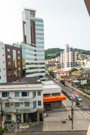 Image 11 - 870814