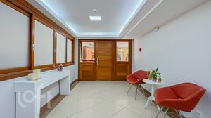 Image 19 - 870817