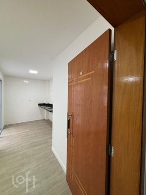 Image 1 - 870820