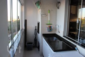 Image 19 - 870828
