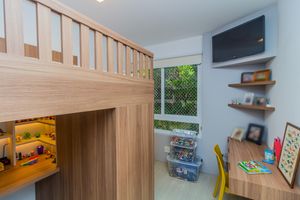 Image 18 - 870830
