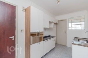 Image 18 - 870838