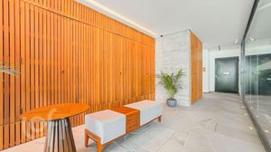 Image 34 - 870840
