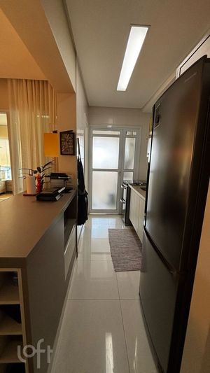 Image 11 - 870843