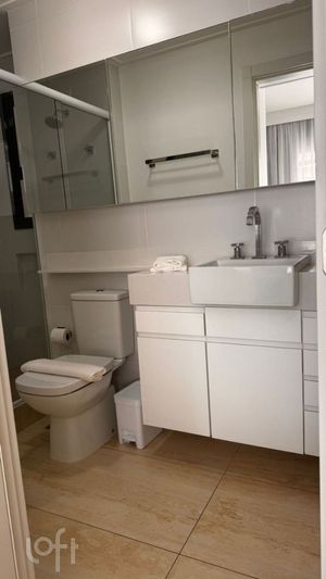 Image 4 - 870865