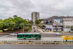 Image 4 - 870867