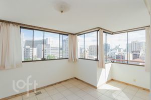 Image 3 - 870868