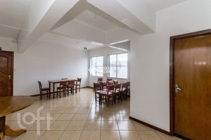 Image 11 - 870877