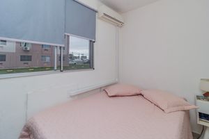 Image 7 - 870923
