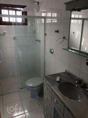 Image 11 - 870925