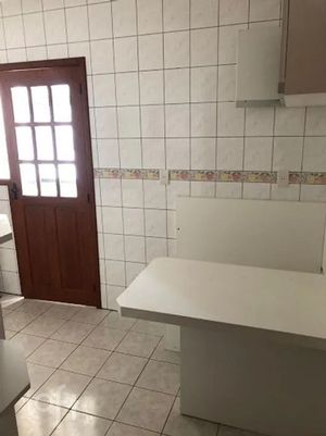 Image 15 - 870925
