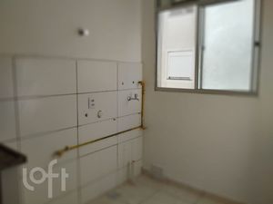 Image 4 - 870929