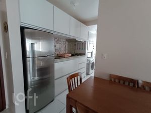 Image 3 - 870930