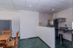Image 40 - 870931