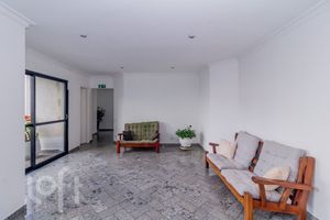 Image 39 - 870931