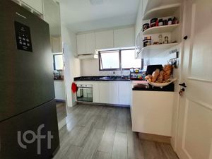 Image 4 - 870931