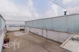 Image 37 - 870947