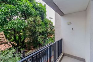 Image 18 - 870947