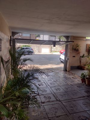 Image 19 - 870984