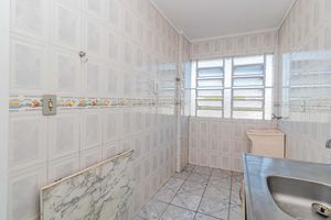 Image 9 - 870989