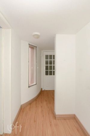 Image 22 - 871065